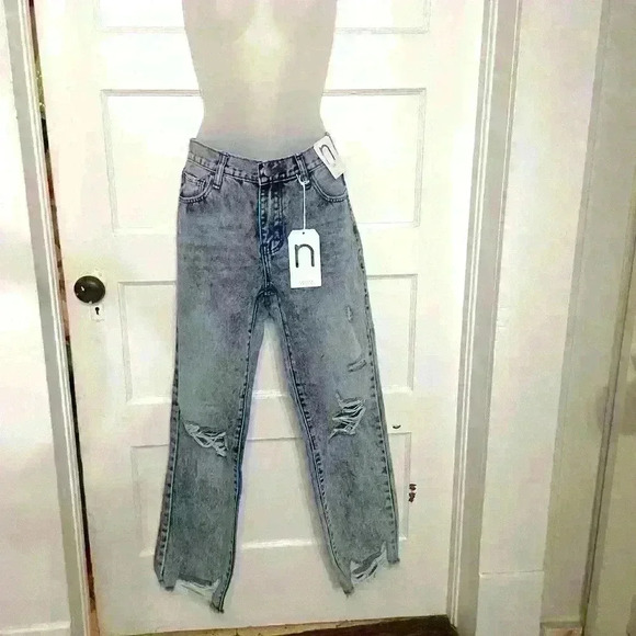NWT Nature Denim 5/26 Acid Washed‎ Boyfriend Jeans Raw Hem Distressed - Picture 2 of 4